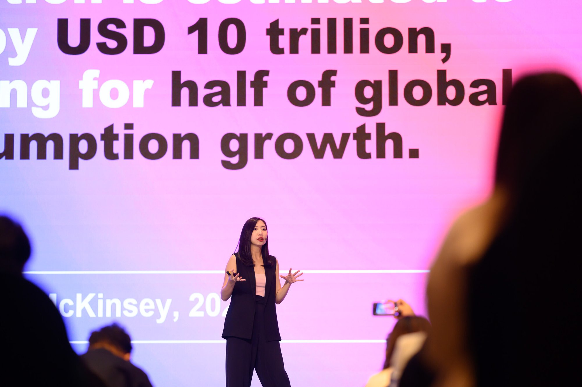 Acacia Leroy - Bangkok Global Trend Summit 2024